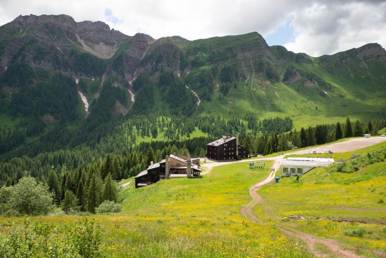 Valles Vacanze Falcade Exterior photo